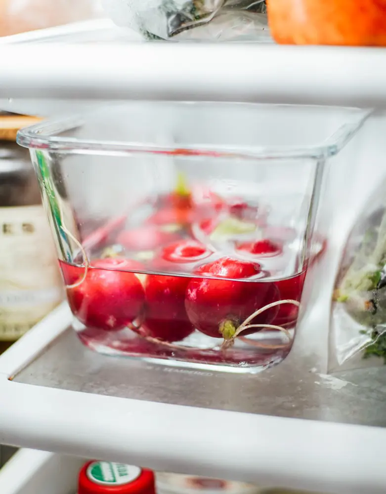 How to Store Radishes to Keep Them Crisp